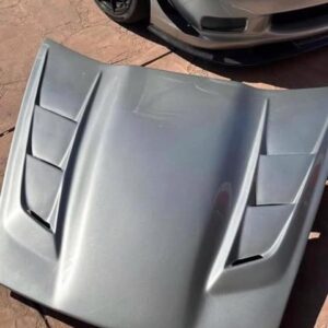 my c6 hood. Hood is OEM