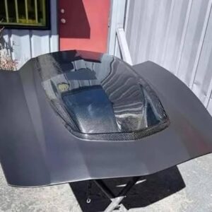 XIK Hood in Carbonfiber for the C7