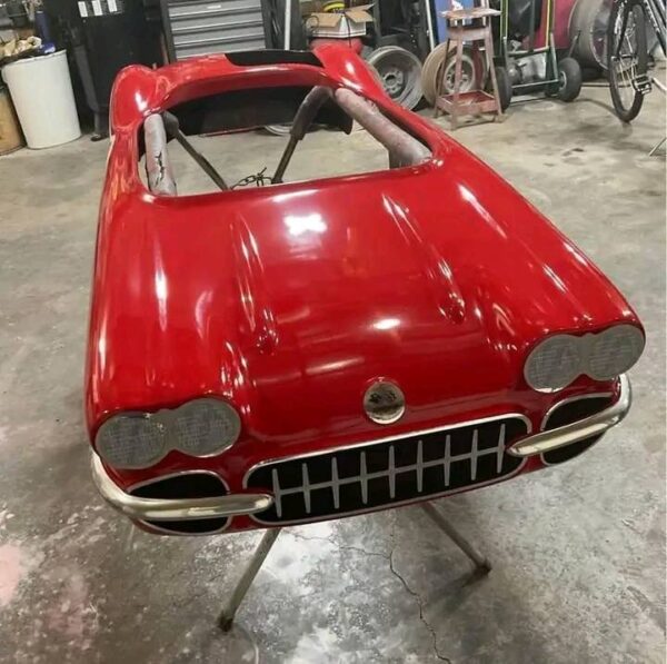 A restored Manco corvette go cart body - Image 2