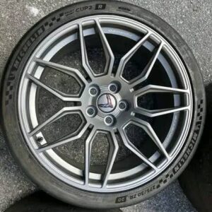 SET OF 4 Wheels for a ZO6 Corvette with the ZO7 package.