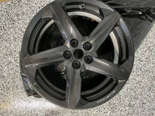 C8 Z06 Carbon fiber - Image 11