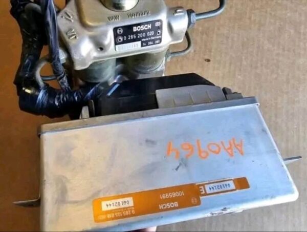 1990 Corvette C4 USED Anti Lock Brake - Image 4
