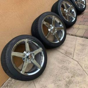 Corvette C6 chrome wheels