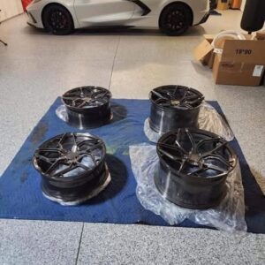 Corvette c8 aerolarri wheels