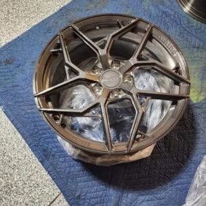 Corvette c8 aerolarri wheels