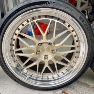 You’re looking at a set of like new BC Forged 2 piece MLE81 wheels