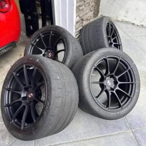 (Signature wheels sv501 satin black) C6 / C7 Corvette spec