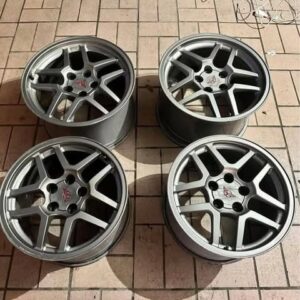 These are OEM c5z wheels