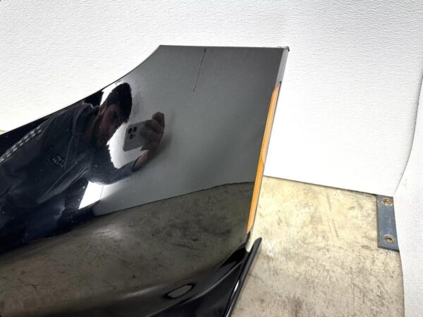 IT CAME OFF OF A 2019 CORVETTE - Image 3