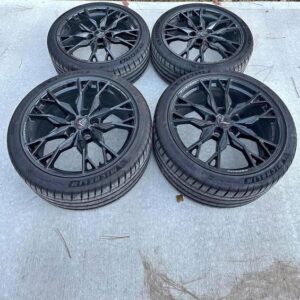 2023 Chevrolet Corvette Stingray C8 Wheels and Tires Set 19"/Front, 20"/Rear