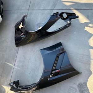C7 fenders In very good condition
