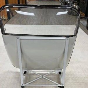 This removable fiberglass hardtop