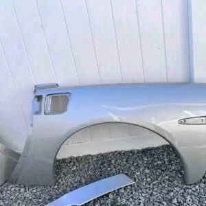C6 Fenders and spoiler